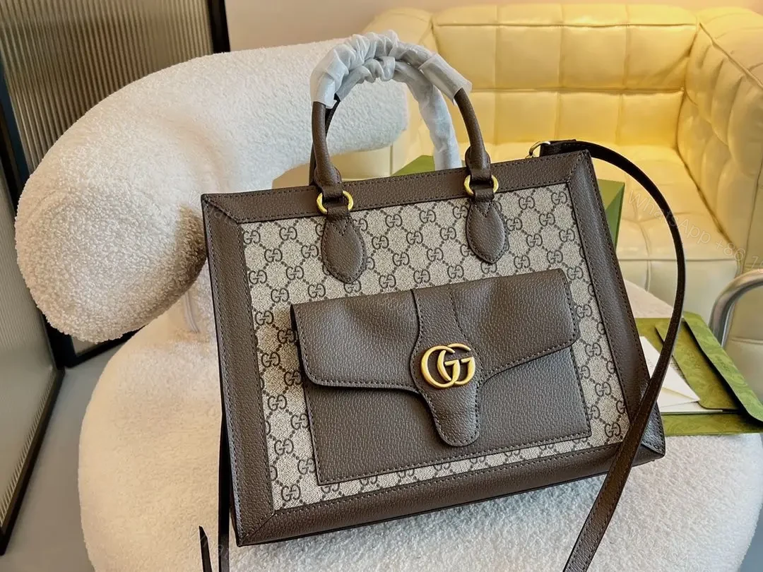 GUCCI — view 1