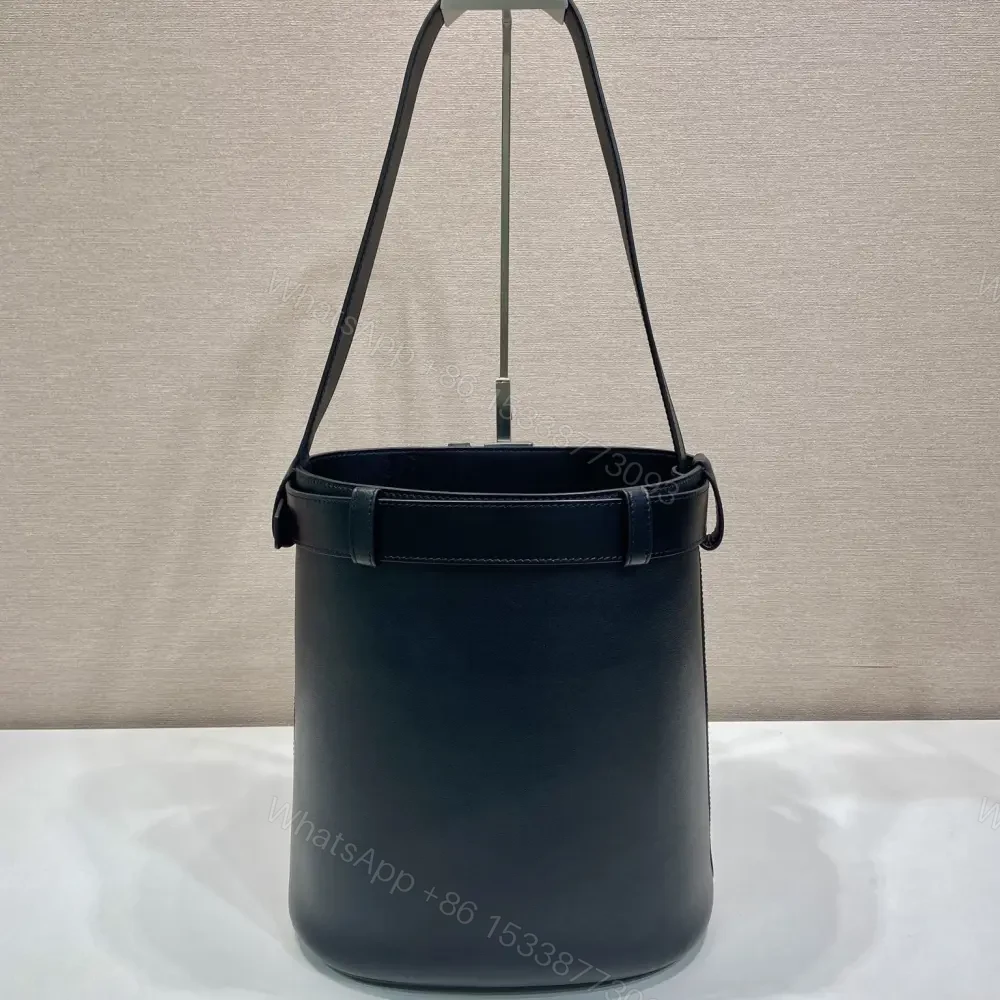 View 2 of 高仿Prada*Buckle系列1BE085小牛皮水桶包黑色免檢版