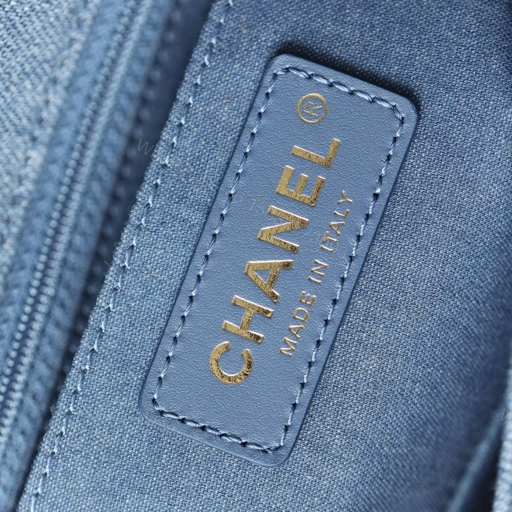 View 9 of 香港高仿Chanel22C系列水洗丹寧牛仔口蓋包免檢版