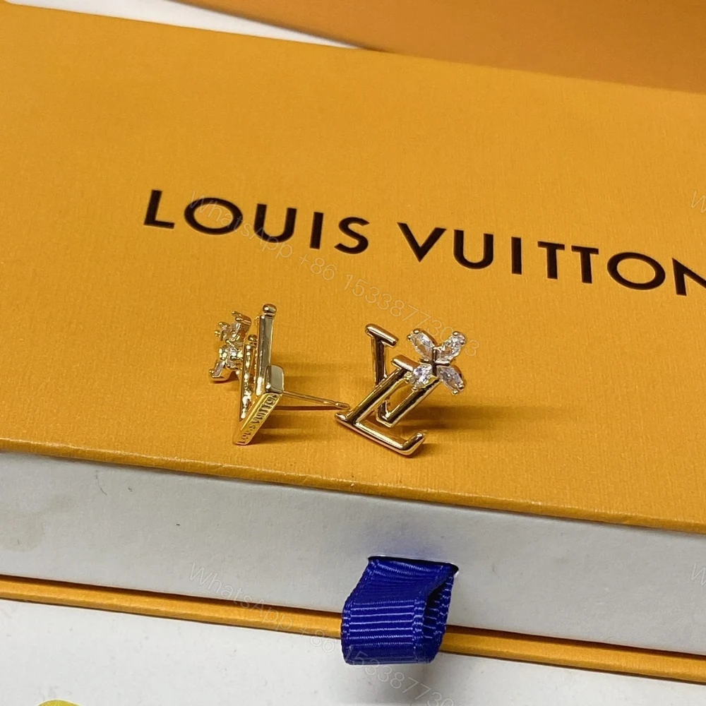 View 3 of LOUIS VUITTON LV ICONIC FLOWER EARRINGS GOLD M02116