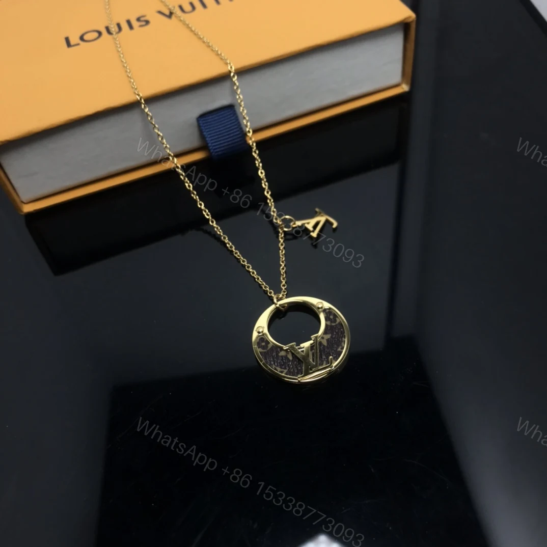 View 3 of EN – Lux LV Necklaces 083