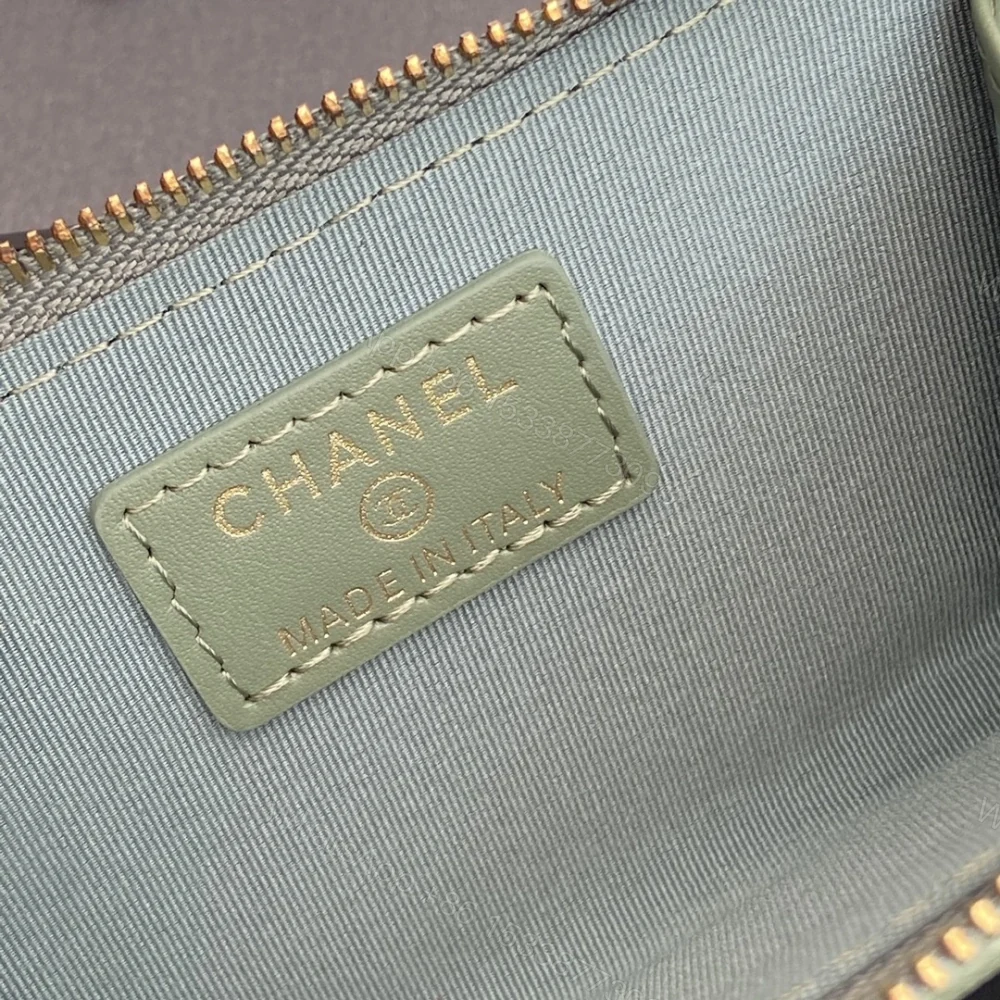 View 9 of 高仿Chanel*AP0223零錢包綠色魚子醬金扣免檢版