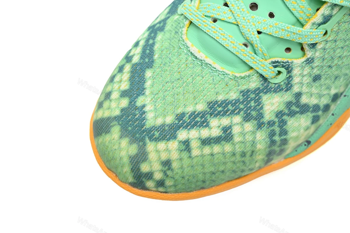 View 8 of Nike Kobe 8 'Green Glow' 555035-304