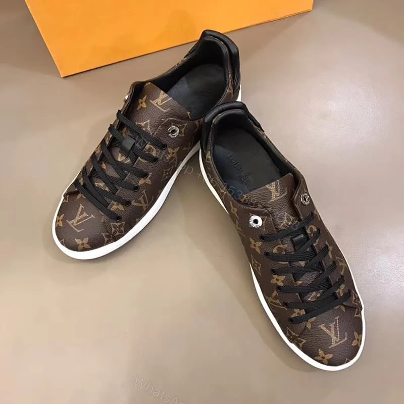 View 3 of LOUIS VUITTON FRONTROW SNEAKER ORIGINAL NOTA FISCAL – LV19