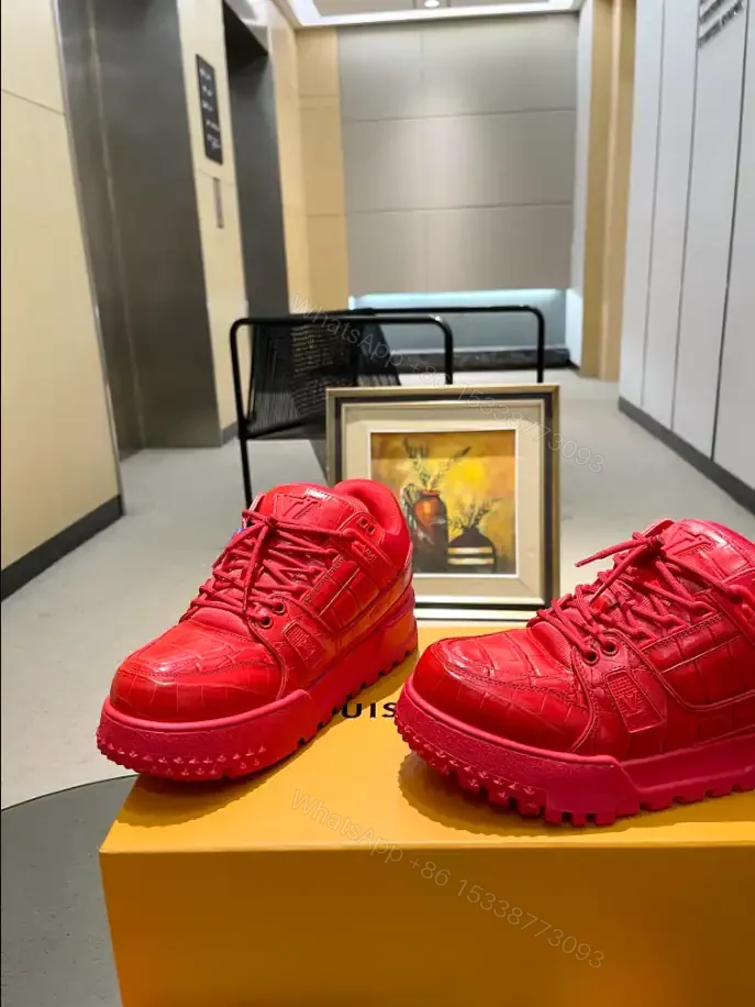View 5 of LV TRAINER MAXI SNEAKER – LSVT414