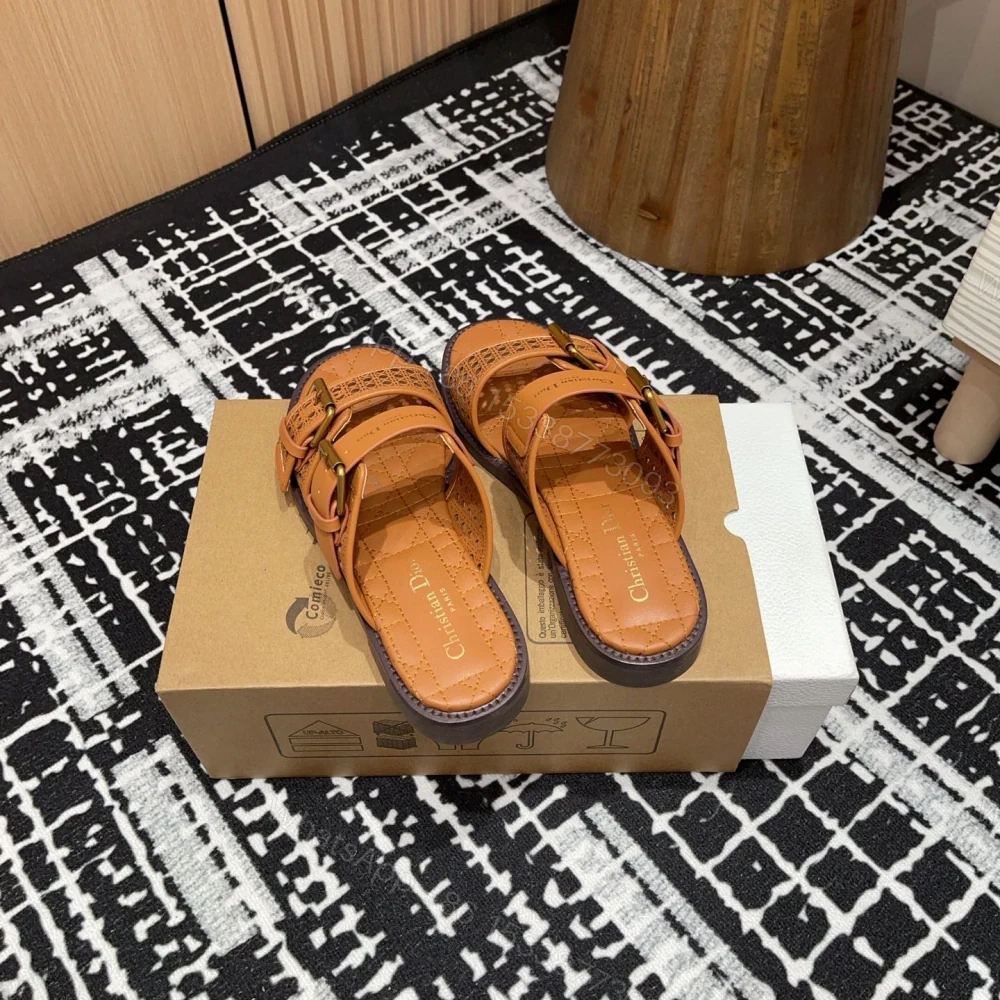 View 7 of 高仿Dior*D-Avenue系列KCO197圓頭塔扣一字拖鞋棕色免檢版