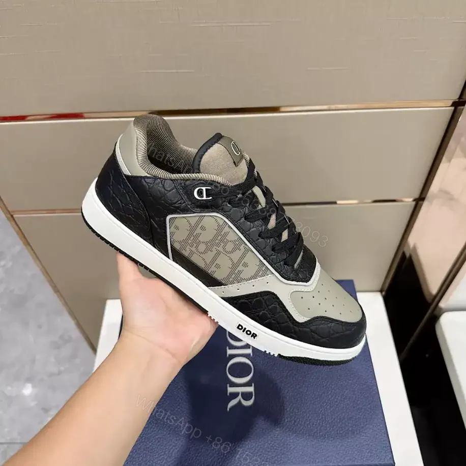 View 2 of B27 LOW-TOP SNEAKER – CD140