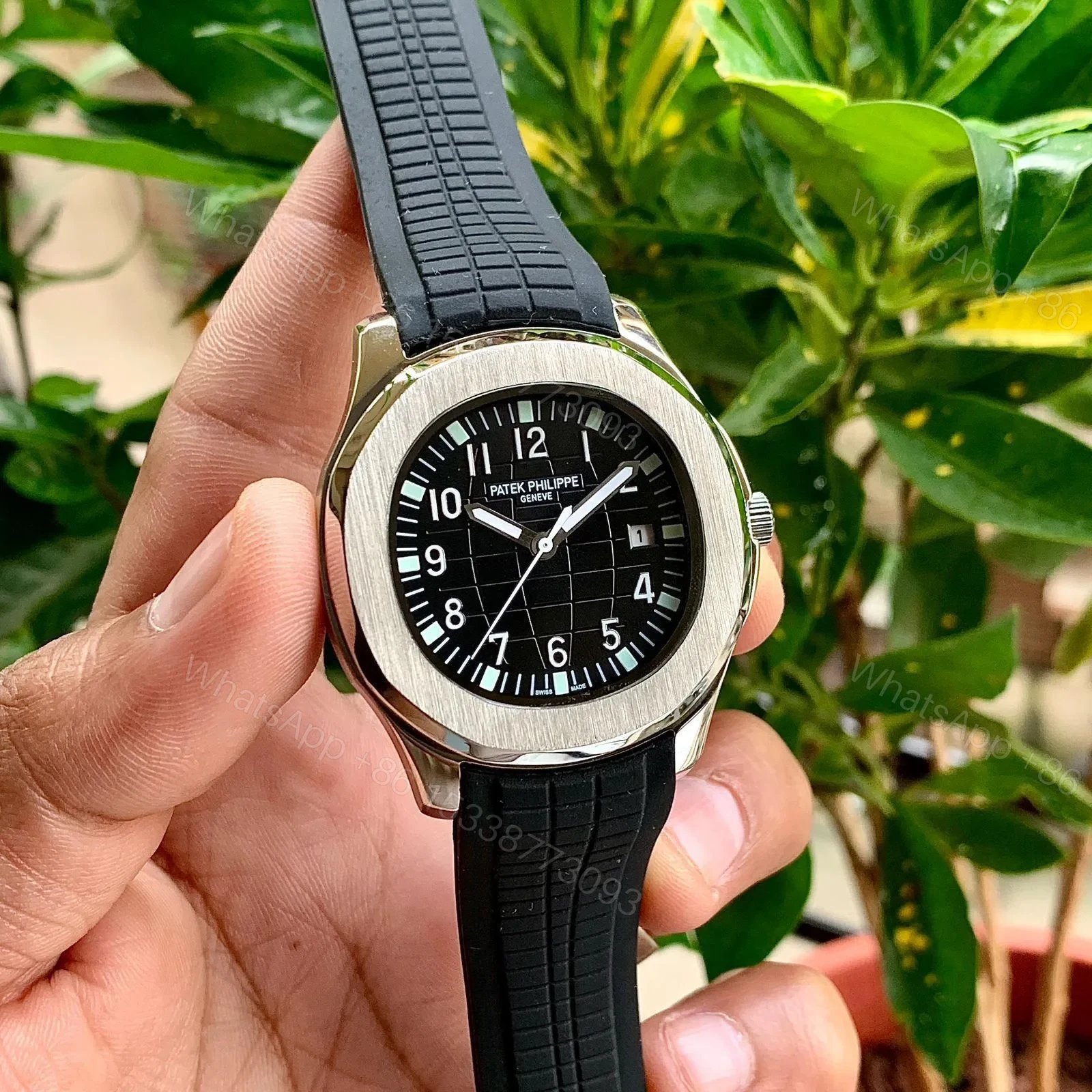 Patek Philippe Aquanaut 5167A-001 Automatic — view 1