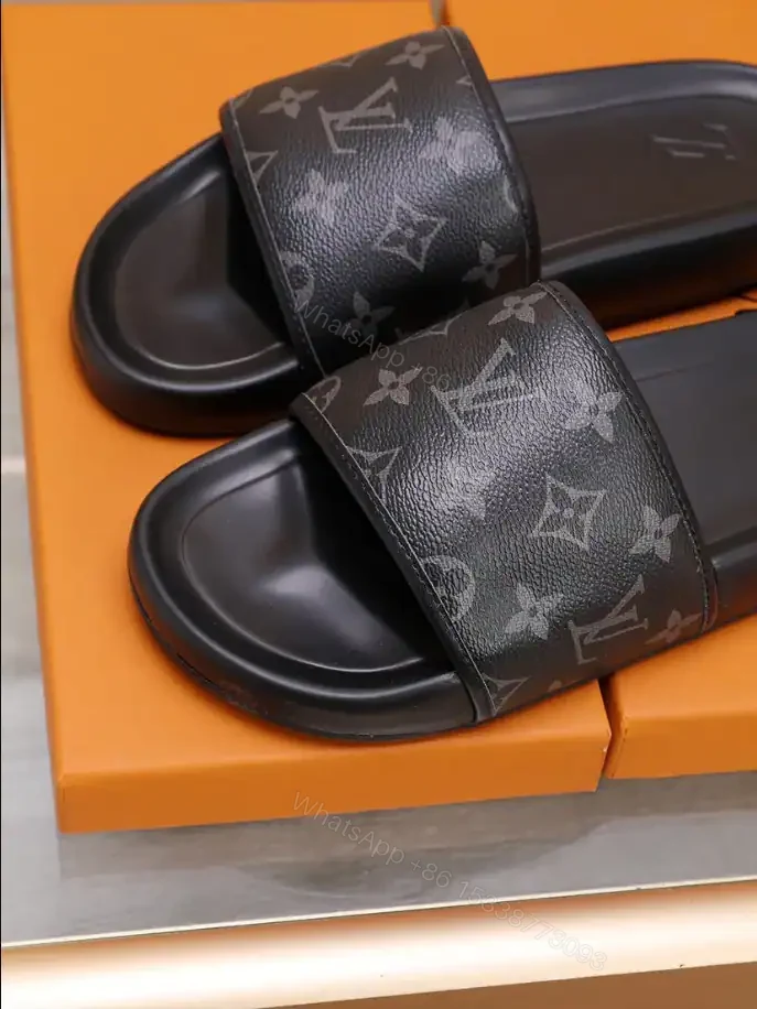 View 8 of LV WATERFRONT MULE – LVS42