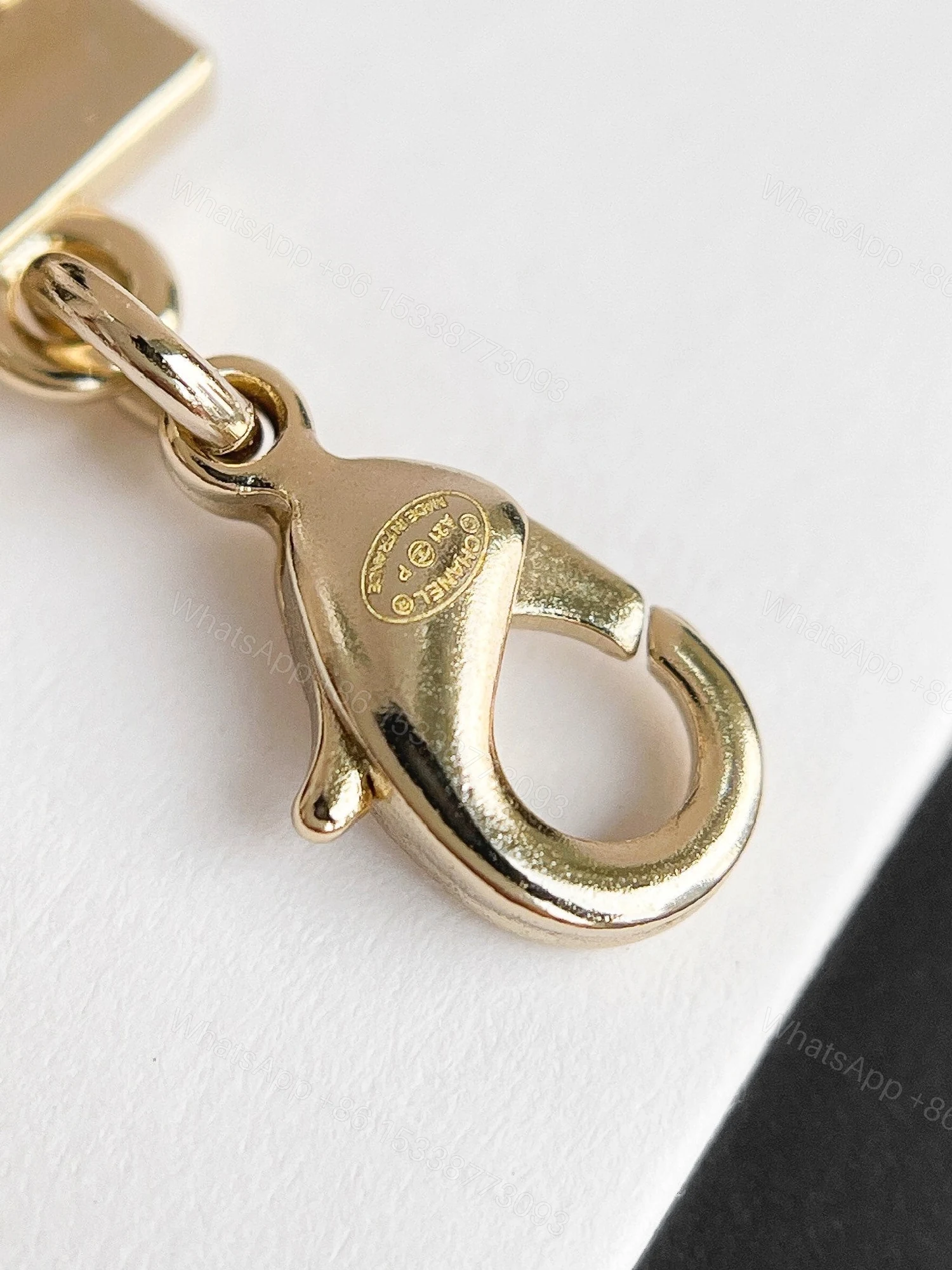 View 5 of EN – Lux Necklace CHL010