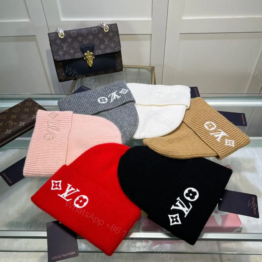 LOUIS VUITTON — view 1
