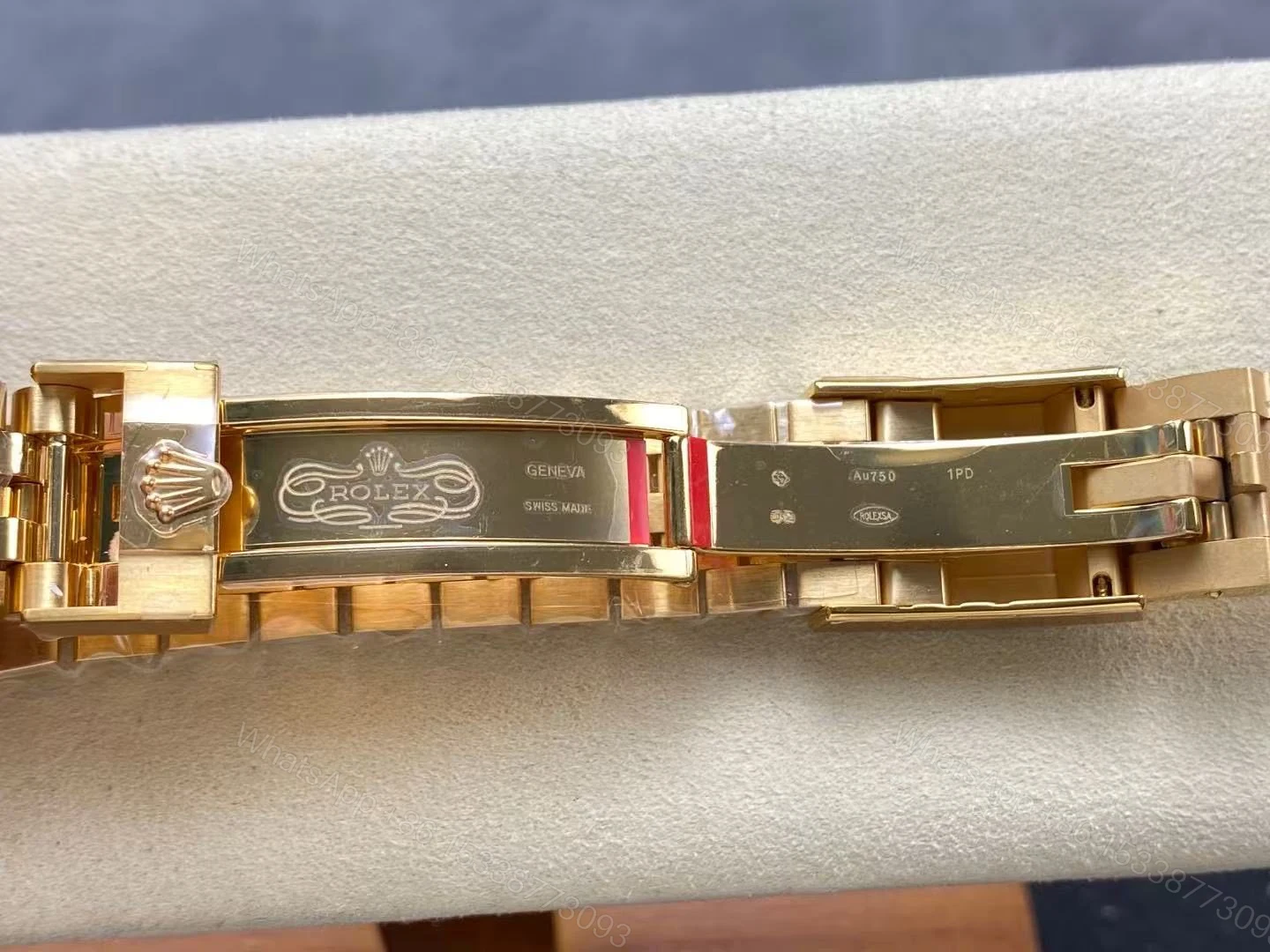 View 19 of Super Clone Replica GMT-Master II Tiger Iron Dial (2025)