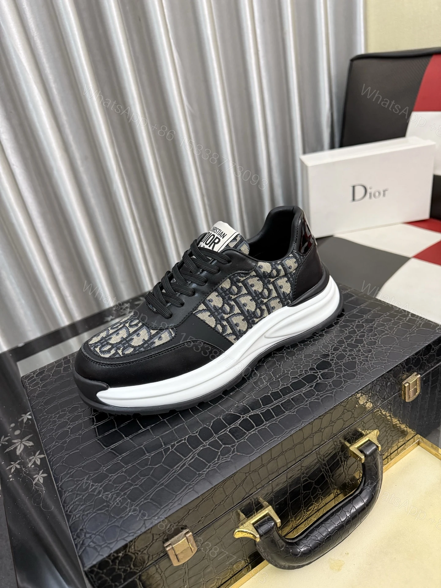 Dior 原單復古拼接低幫運動鞋 經典休閒百搭款 — view 1