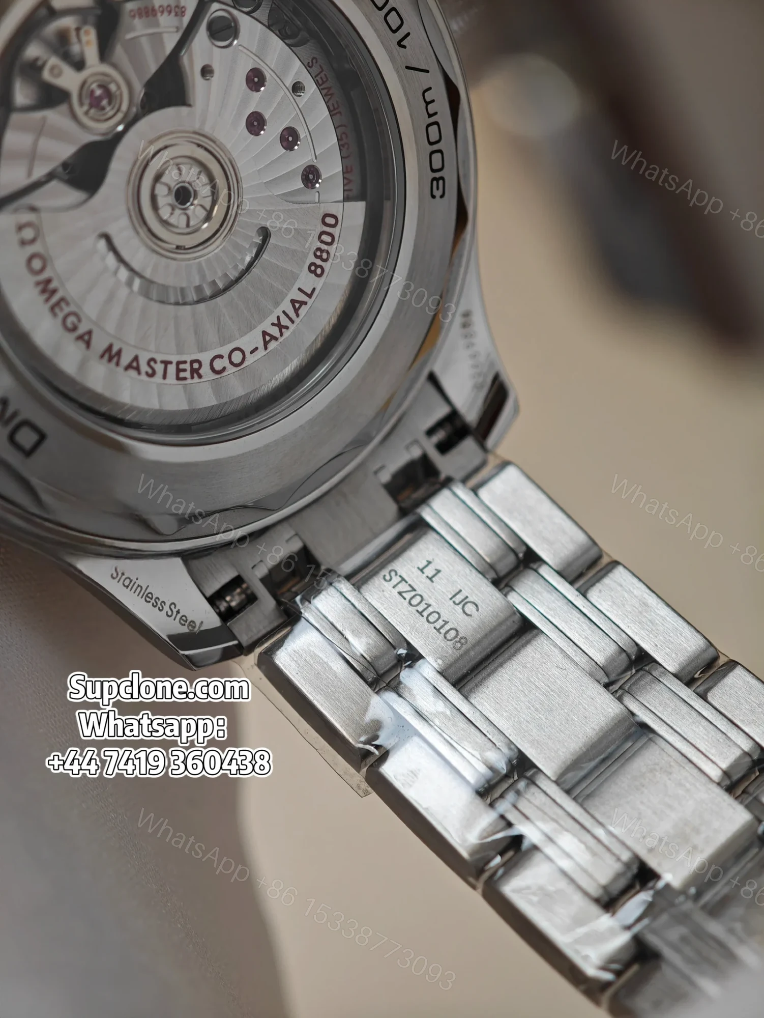 View 9 of OMEGA Super Clone Seamaster Diver 300M 210.30.42.20.04.001 42mm