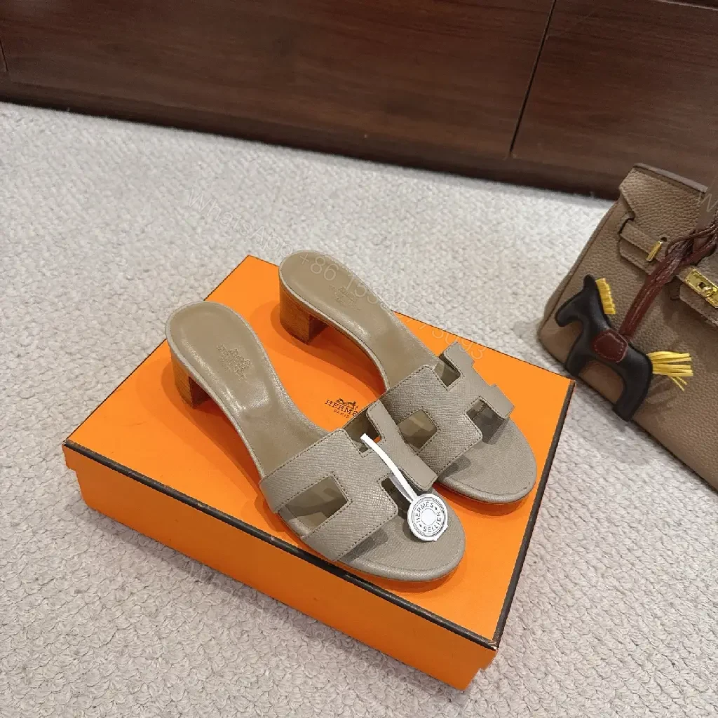 View 8 of Grey Leather Hermès-Style Sandals, H-Logo, Open-Toe Slides