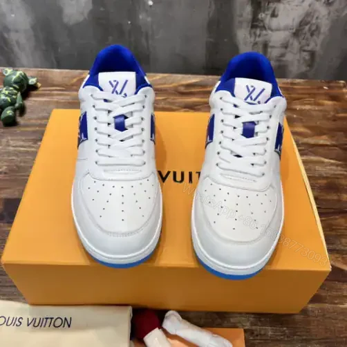 View 9 of LOUIS VUITTON RIVOLI LOW-TOP SNEAKERS IN WHITE AND BLUE – LSVT370