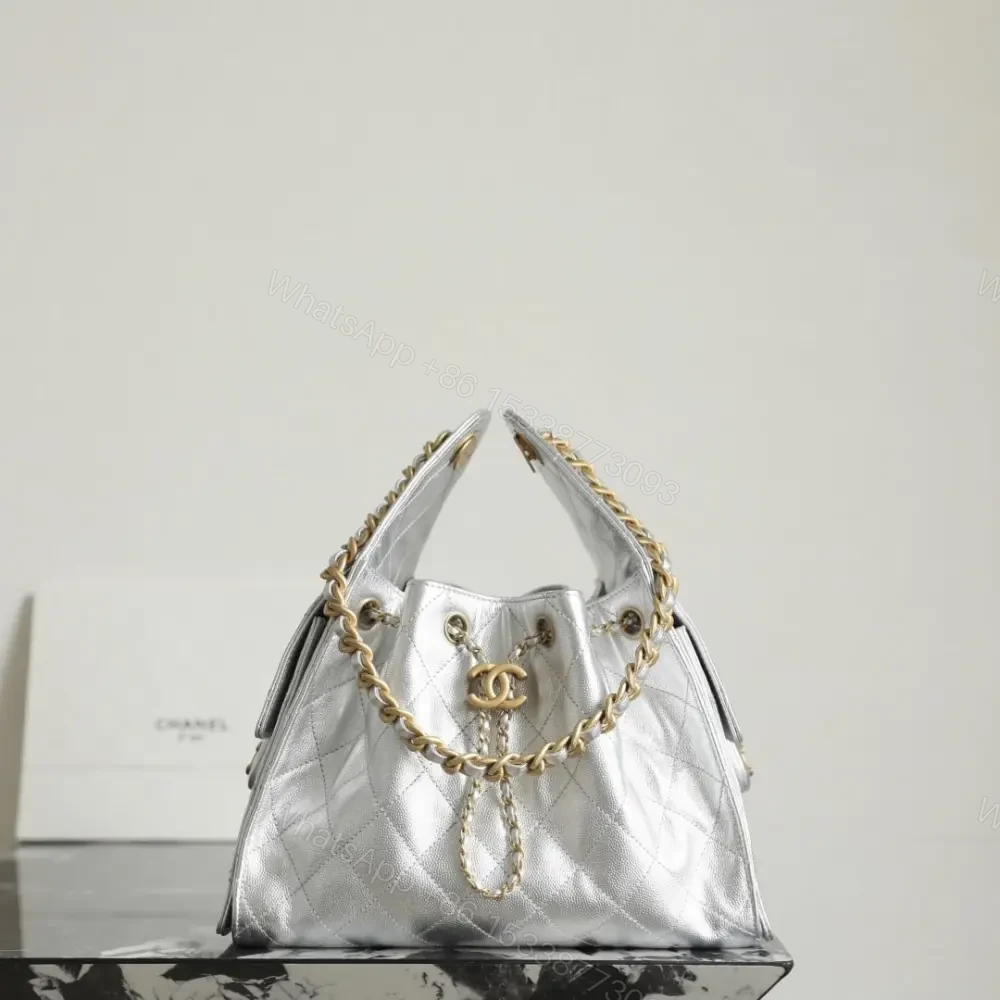 View 4 of 高仿Chanel*25S系列AS5293金屬牛皮流浪包銀色小號免檢版