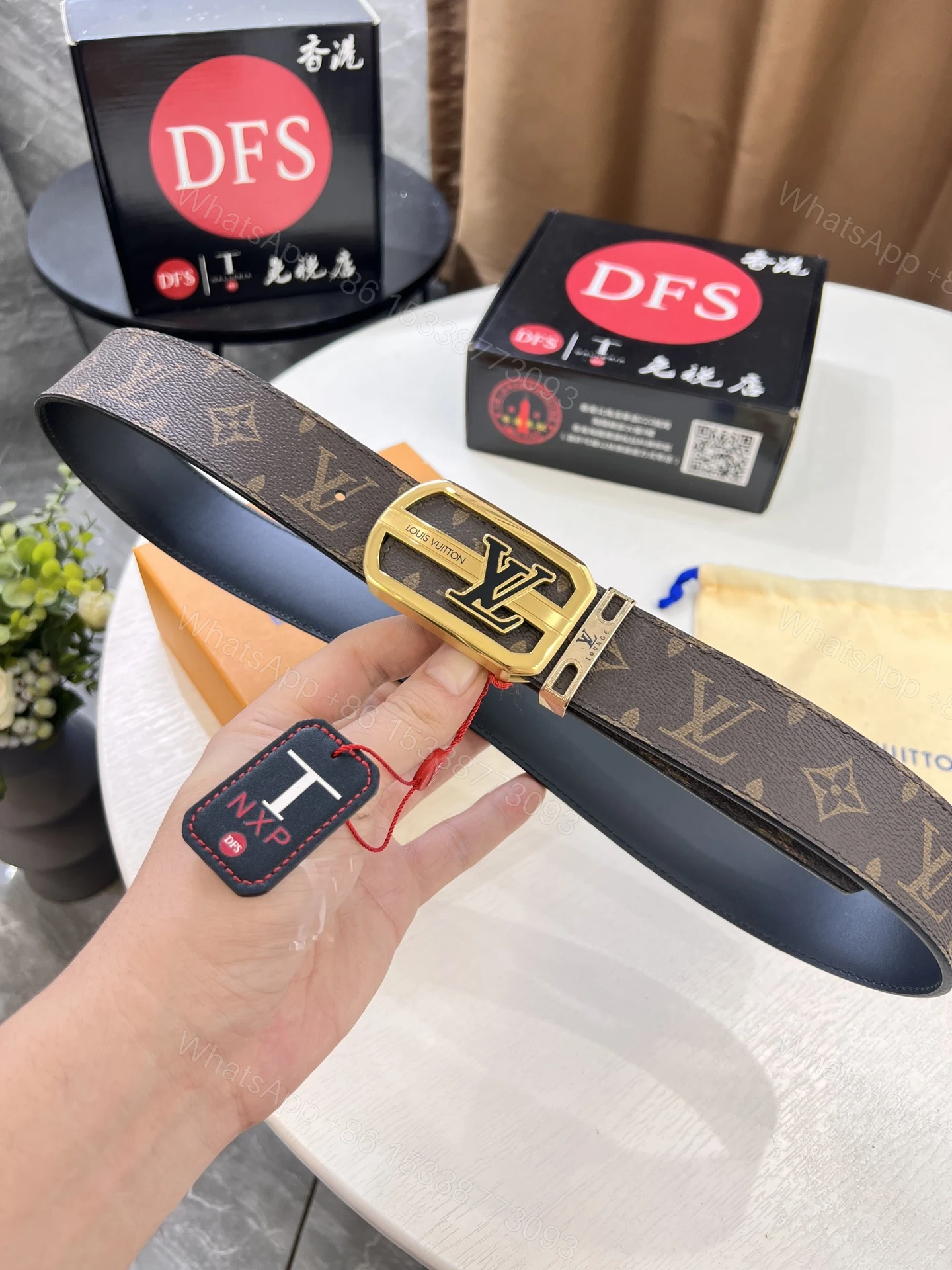 LV 高仿Monogram老花金扣皮帶經典百搭腰帶推薦 — view 1