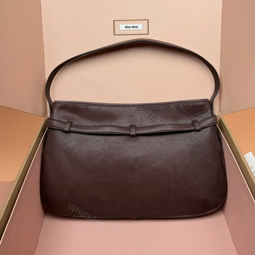 View 2 of 高仿miumiu*Aventure系列5BC181小羊皮腋下包石楠木色中號免檢版