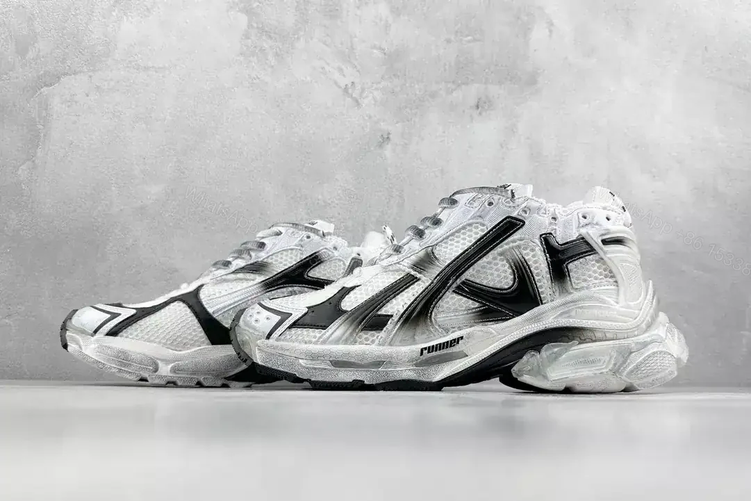 View 10 of BALENCIAGA RUNNER GRADIENT SNEAKER IN WHITE AND BLACK POLYURETHANE AND POLYESTER – BB265