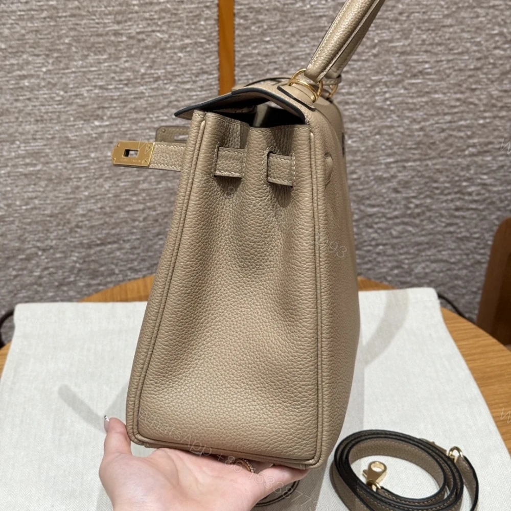 View 9 of 高仿Hermes*Kelly28系列H043230TCS2風衣灰金扣牛皮純手工