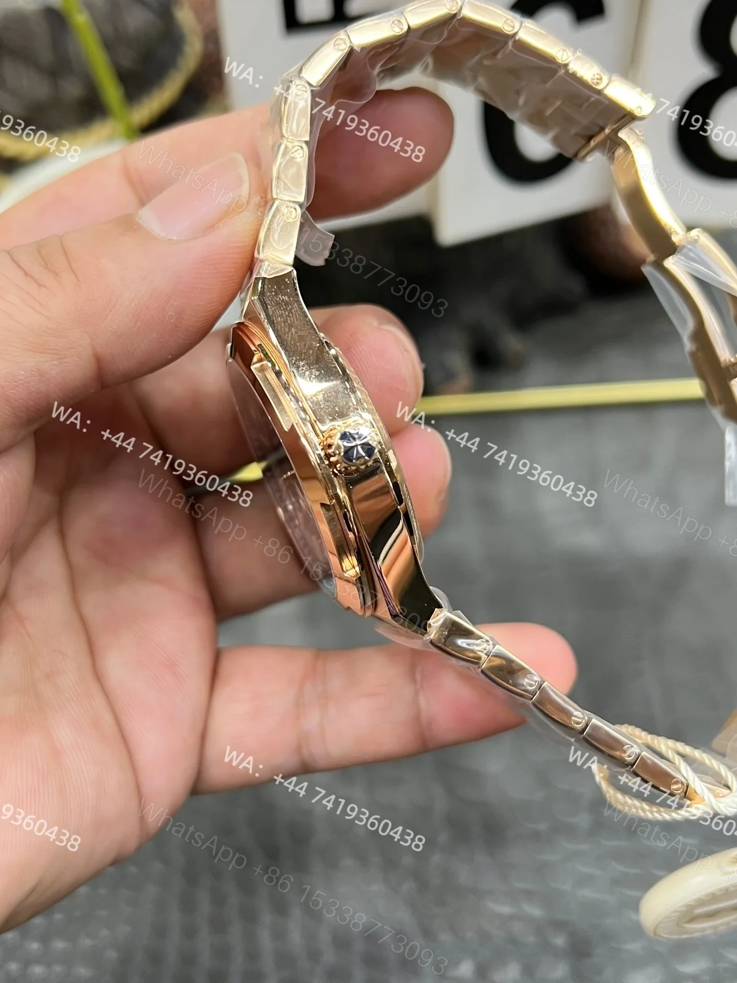 View 6 of Super Clone Vacheron Constantin Overseas 4500V/210R-B705 Rose Gold Watch with Blue Dial
