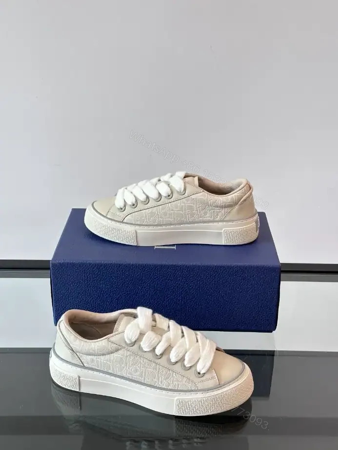 View 9 of DIOR B33 SPIN SNEAKERS BEIGE GRAINED CALFSKIN AND BEIGE GRAVITY OUTLINE LEATHER – CD201