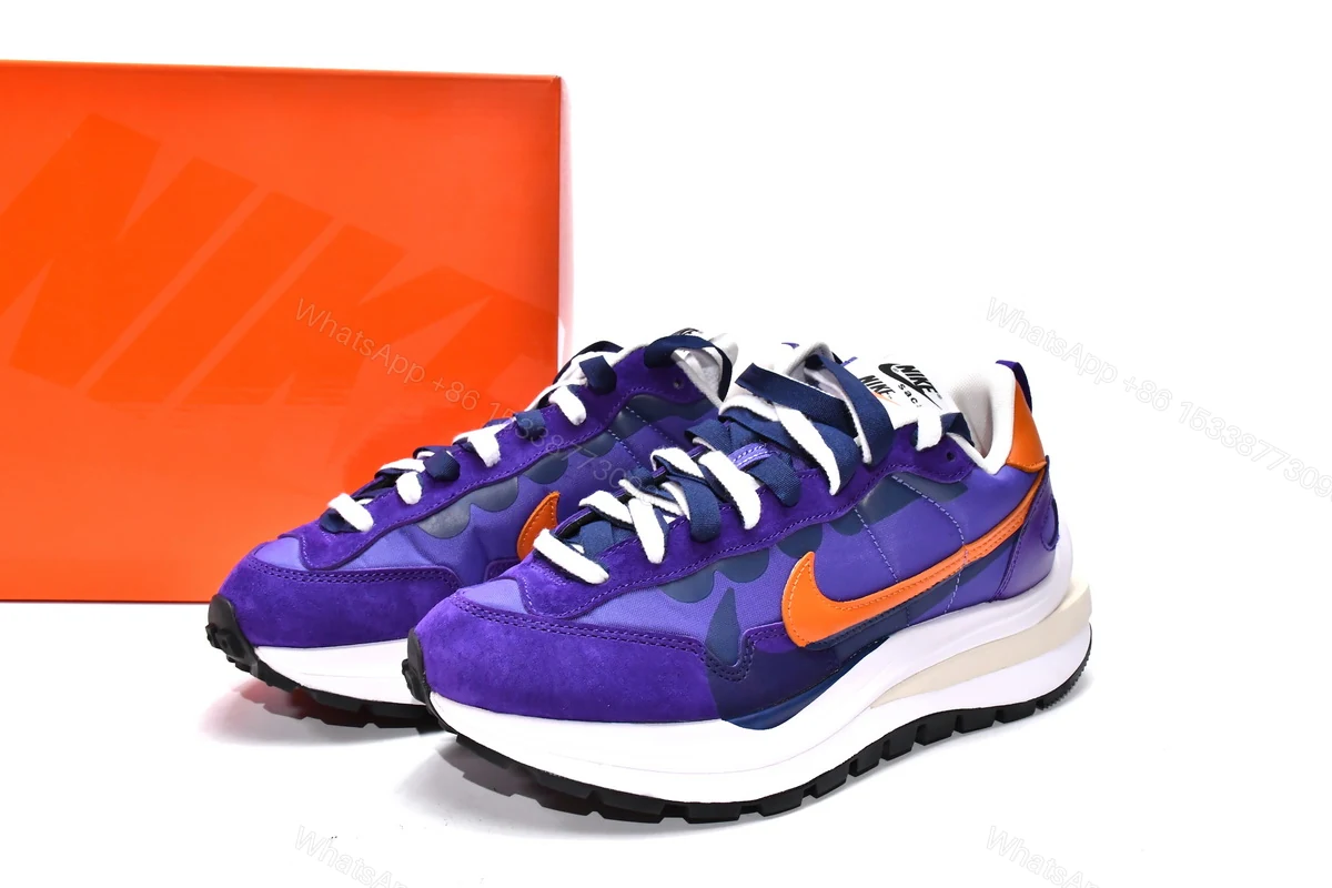 Sacai x Nike Vaporfly Dark Iris DD1875-500 — view 2