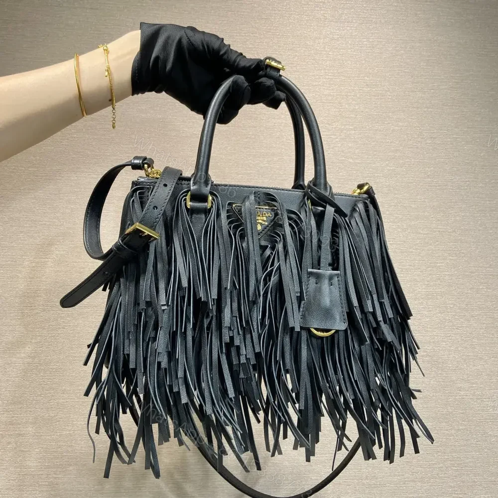 View 10 of 高仿Prada*Gaalleria系列1BA986流蘇包黑色小號免檢版