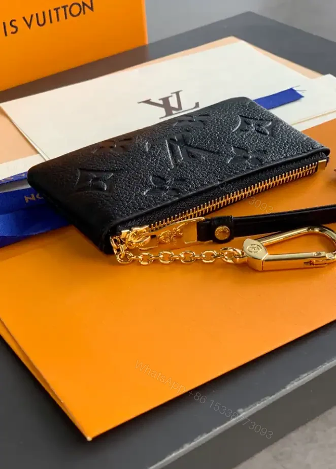 View 3 of LV WALLET – RRG098