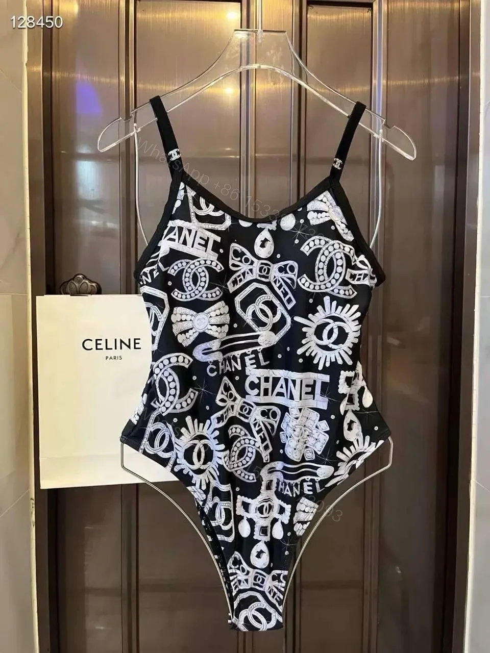 CHANEL — view 1