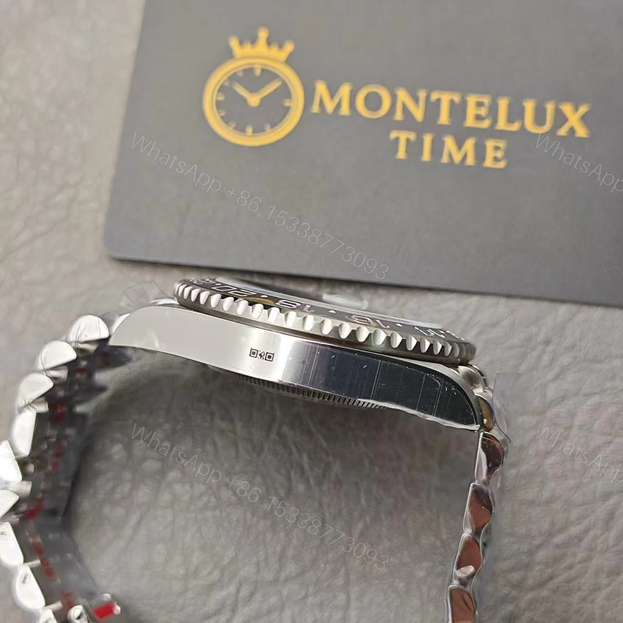 View 18 of Rolex Replica Clone Gmt master 2 2024 Bruce Wayne