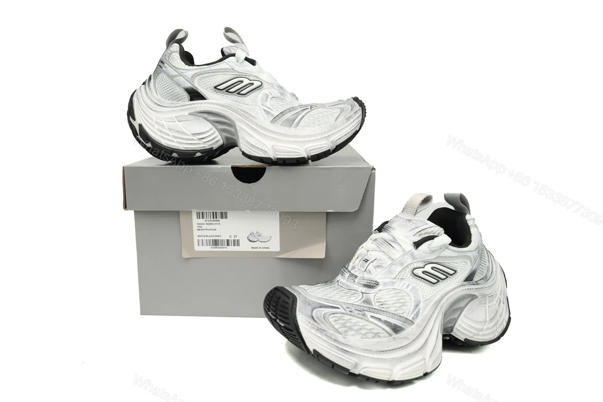 Balenciaga 10 XL White and Black 784342 W2MV2 9110 — view 2