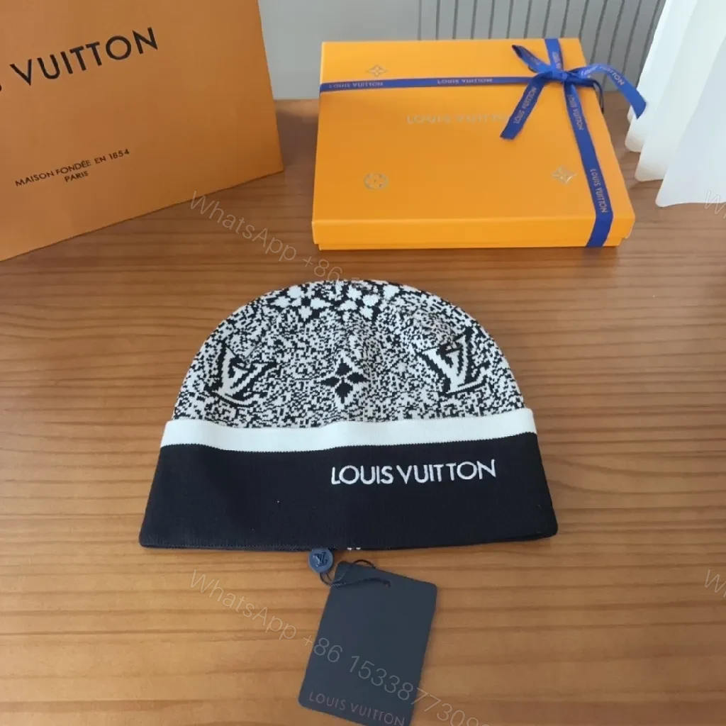 Bold Knit Beanie: Black & White Jacquard, Everyday Luxury — view 1