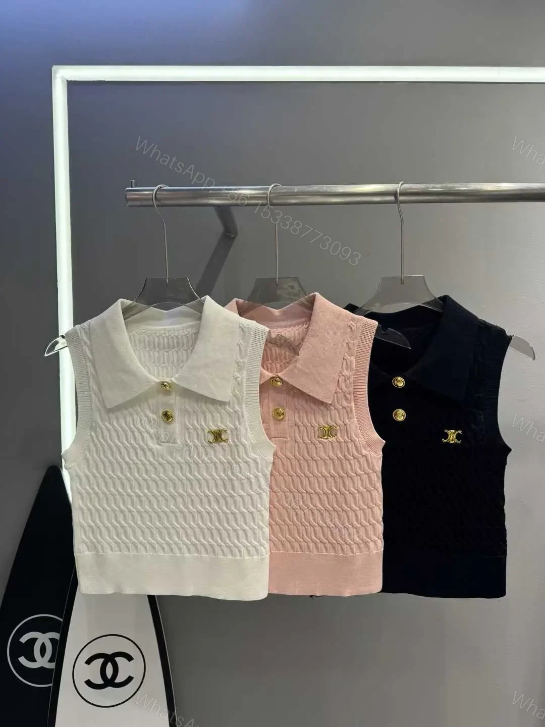 CHANEL — view 1