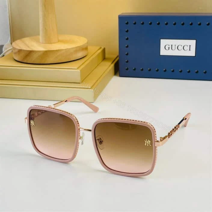 View 3 of GUCCI SUNGLASSES – GST22