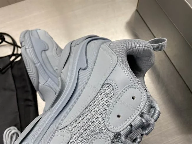 View 6 of BALENCIAGA TRIPLE S SNEAKER – BB175