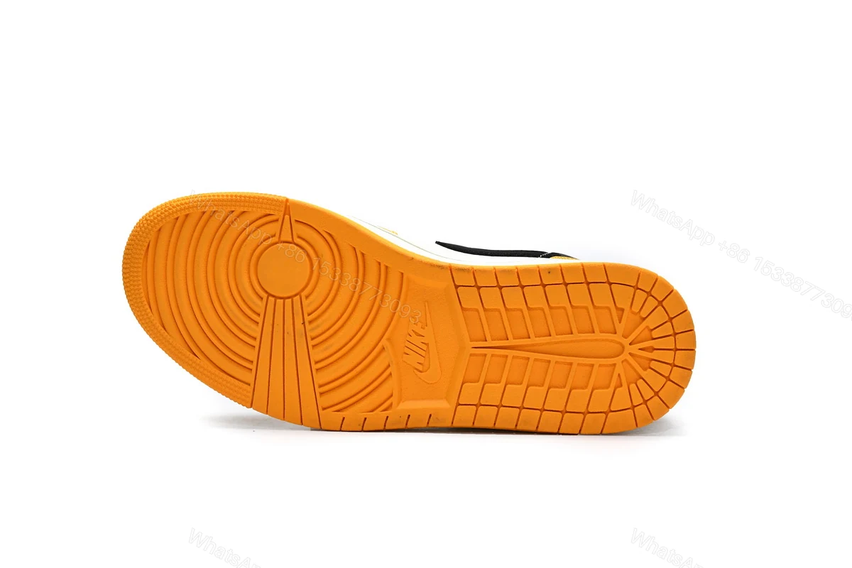 View 3 of Air Jordan 1 Mid SE Lakers 852542-700