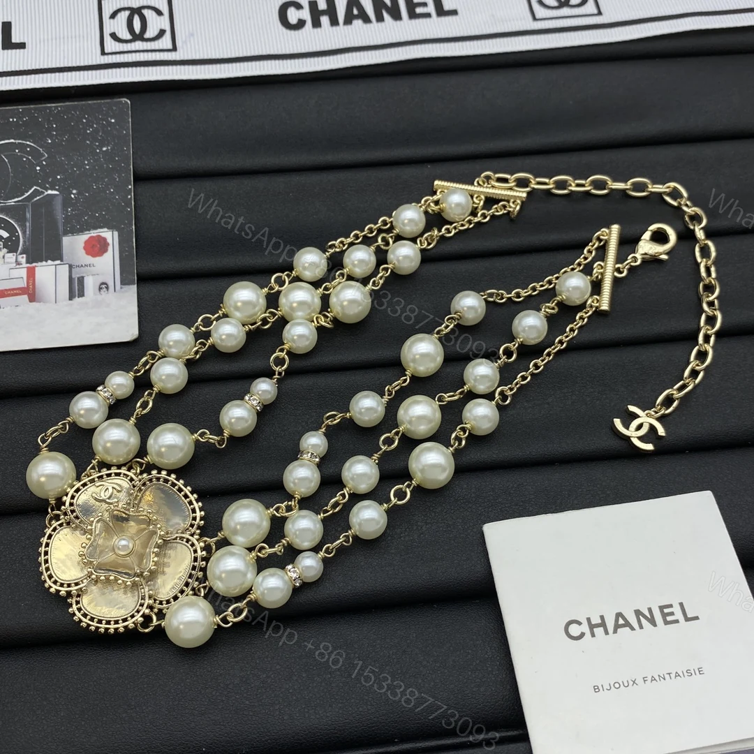 View 4 of EN – Lux Chanel Necklaces 002