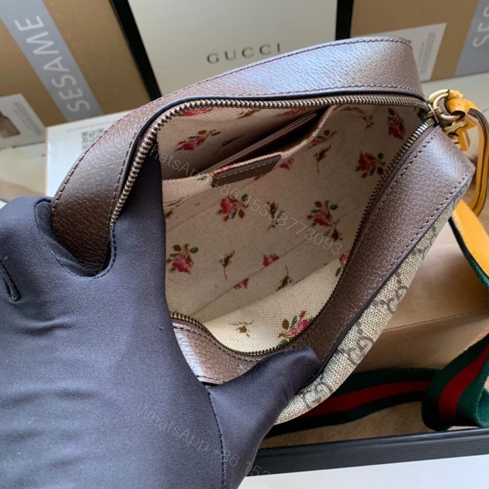 View 5 of Neo Vintage GG Supreme messenger bag