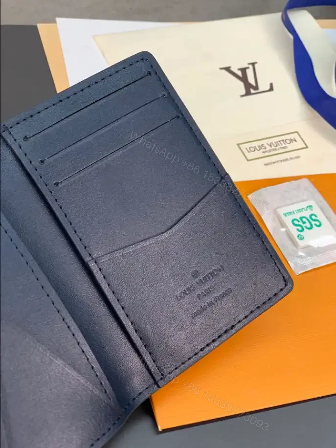 View 4 of LV POCKET ORGANIZER DAMIER INFINI LEATHER – LBV403