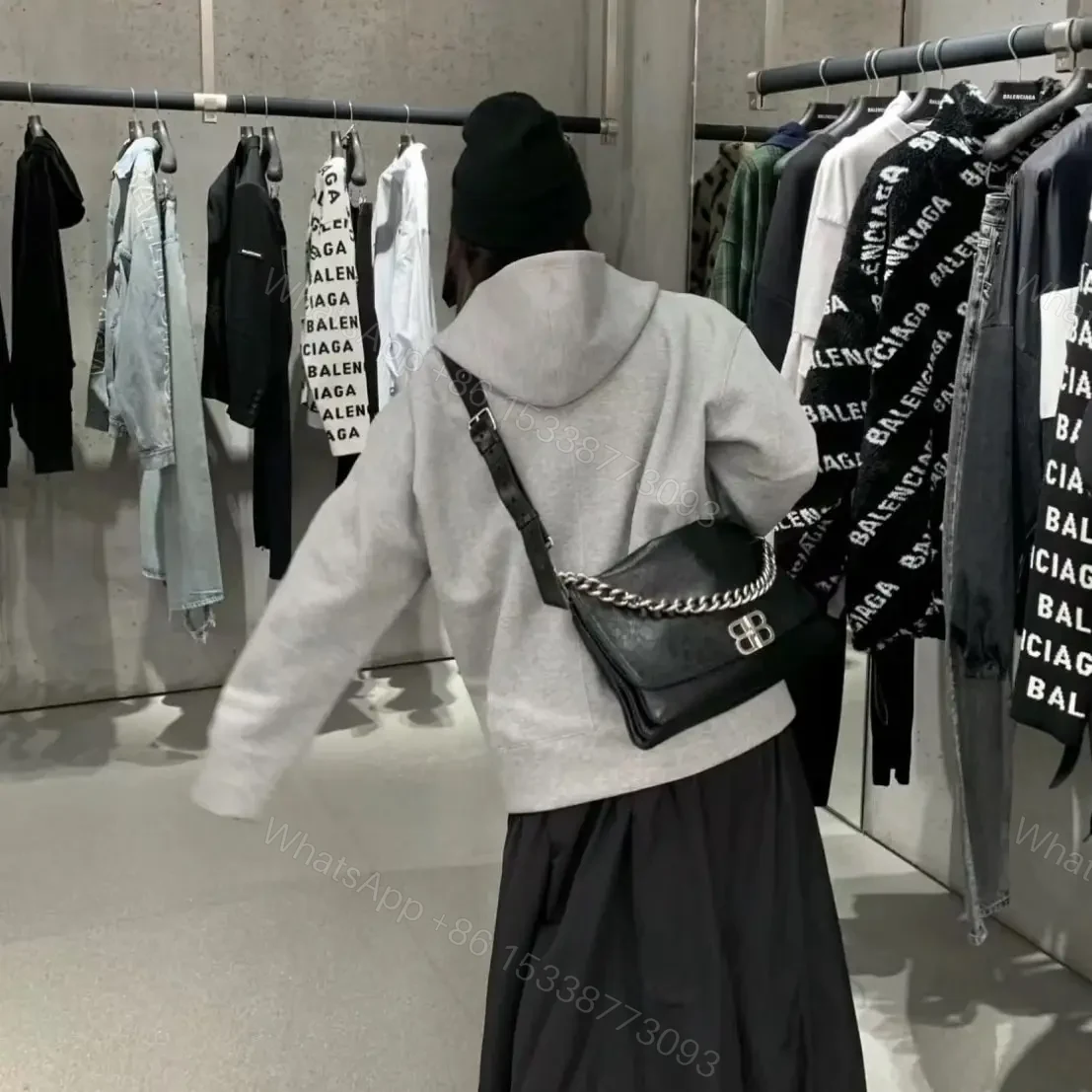 View 12 of 高仿Balenciaga*BBSolt系列腋下包M