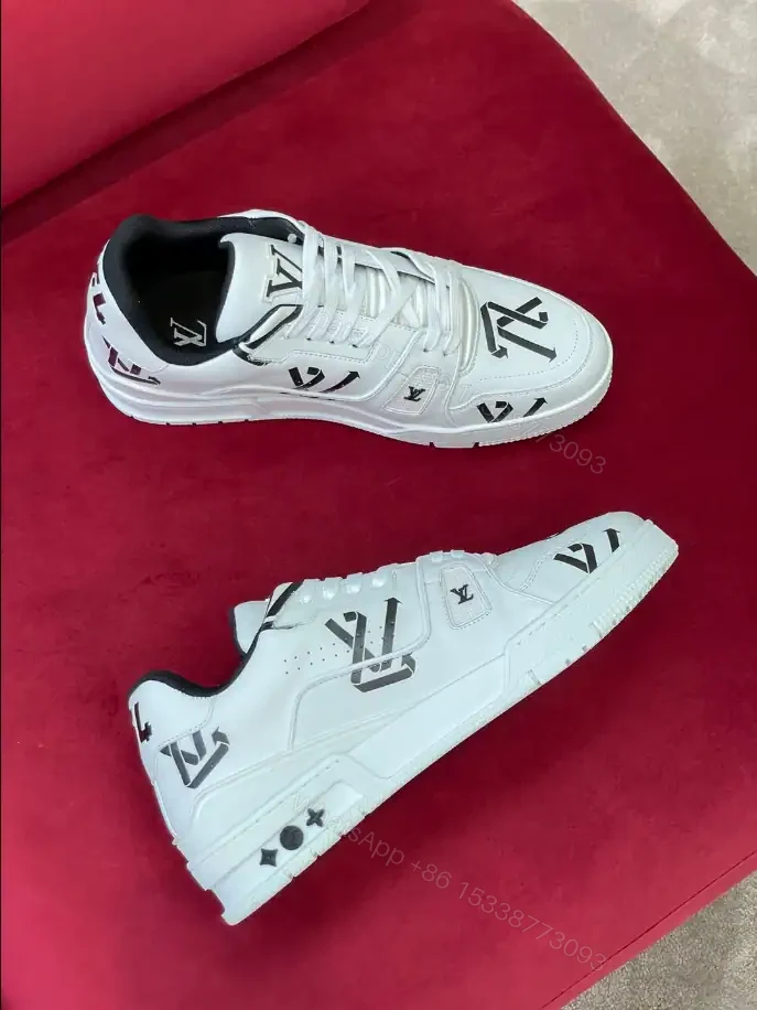 View 5 of LOUIS VUITTON TRAINER LOW-TOP SNEAKERS IN WHITE AND BLACK – LSVT389