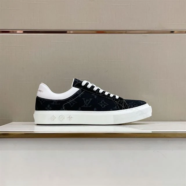 View 2 of LOUIS VUITTON TRAINER SNEAKER – LSVT298