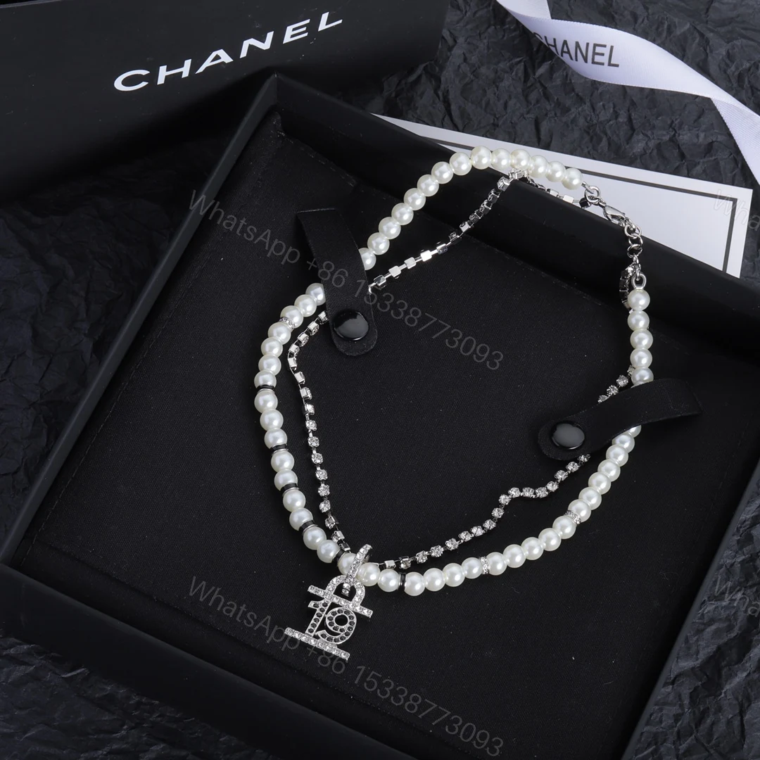 View 5 of EN – Lux Chanel Necklaces 023