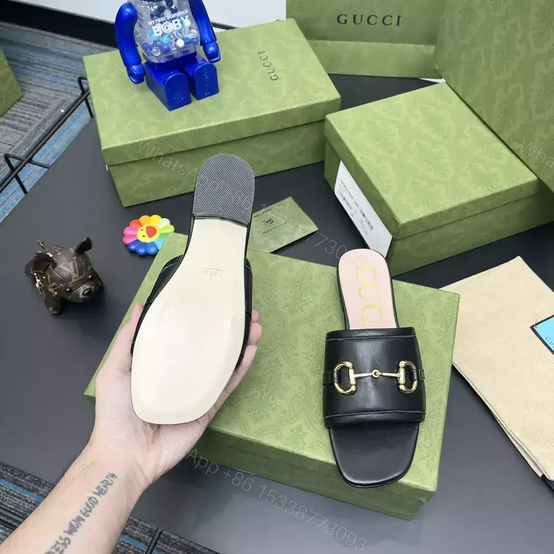 View 4 of GUCCI SLIPPERS – SDG026