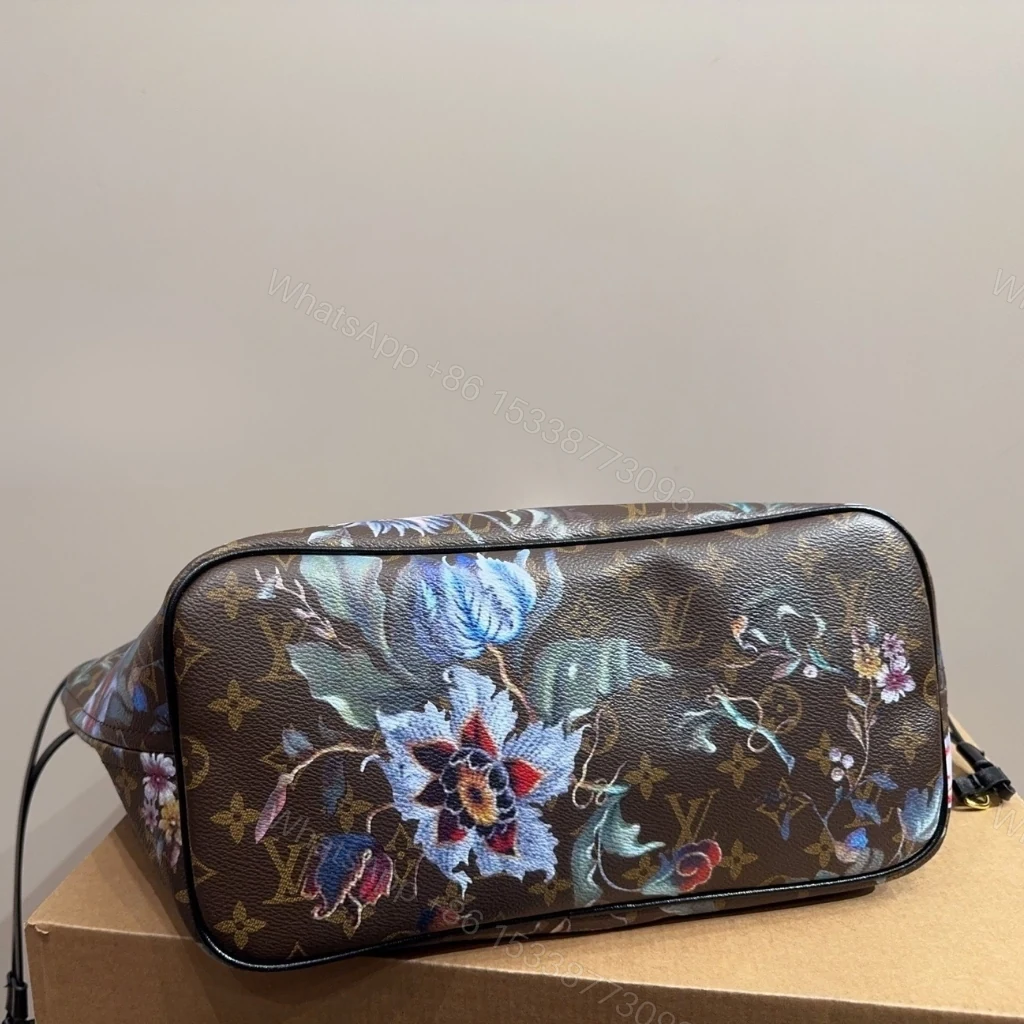 View 5 of Louis Vuitton Neverfull MM Tote Bag Monogram Canvas Ebene 31cm M28918