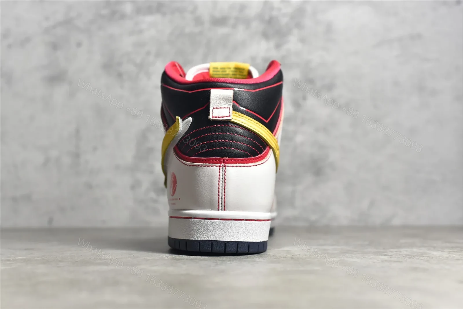 View 7 of DUNK SB HIGH RX-0 UNICORN GUNDAM