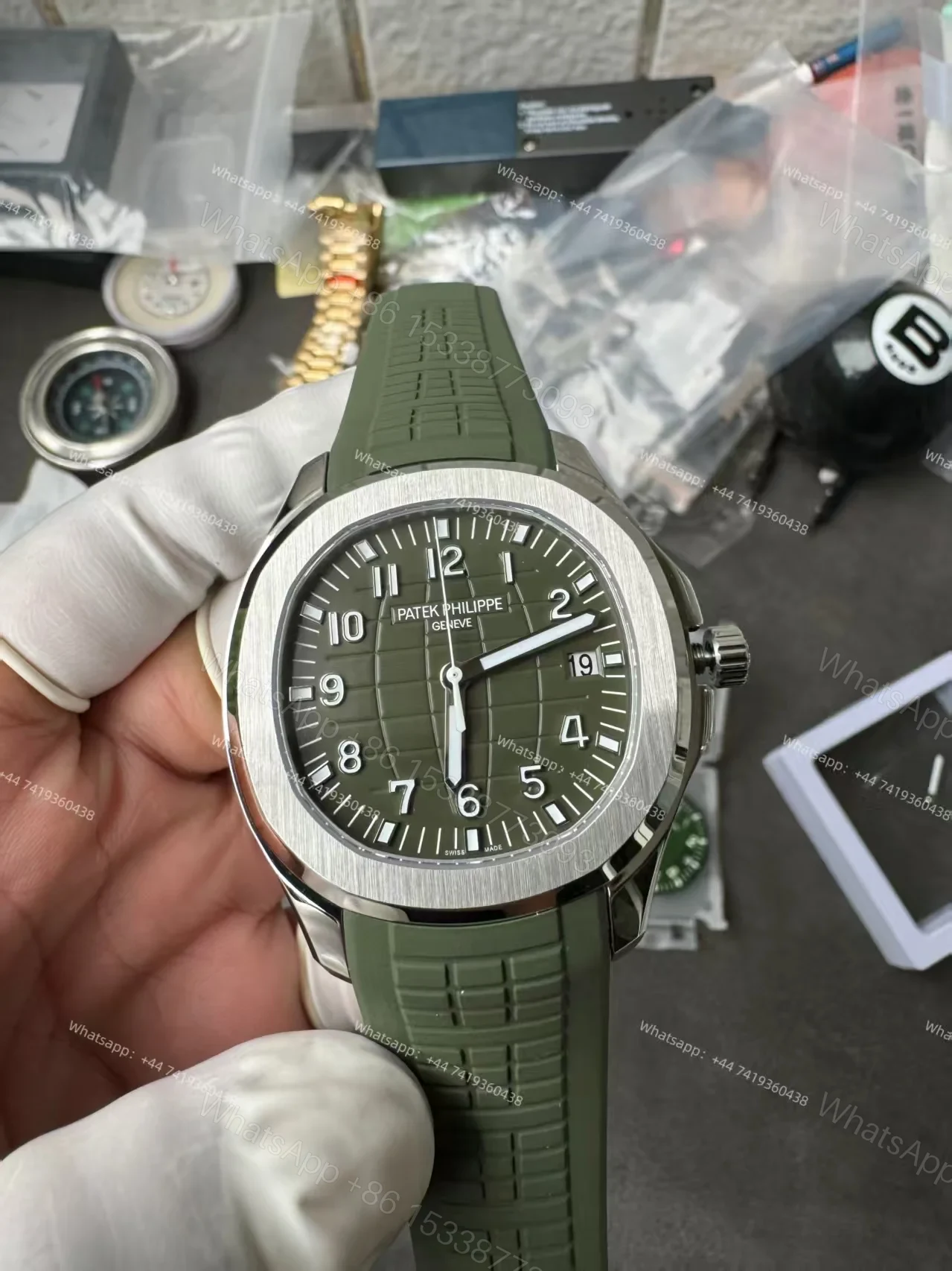 View 3 of Patek Philippe Super Clone Aquanaut 5168G-010 Khaki Green 42.2MM