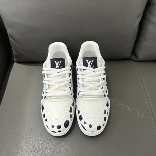 View 5 of LOUIS VUITTON X YAYOI KUSAMA TRAINER CALF LEATHER SNEAKER IN BLACK AND WHITE – LSVT372